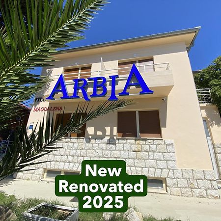 Villas Arbia - Magdalena By The Beach Banjol Luaran gambar
