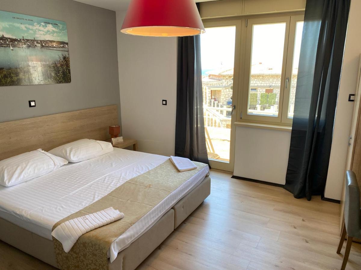 Villas Arbia - Magdalena By The Beach Banjol Luaran gambar