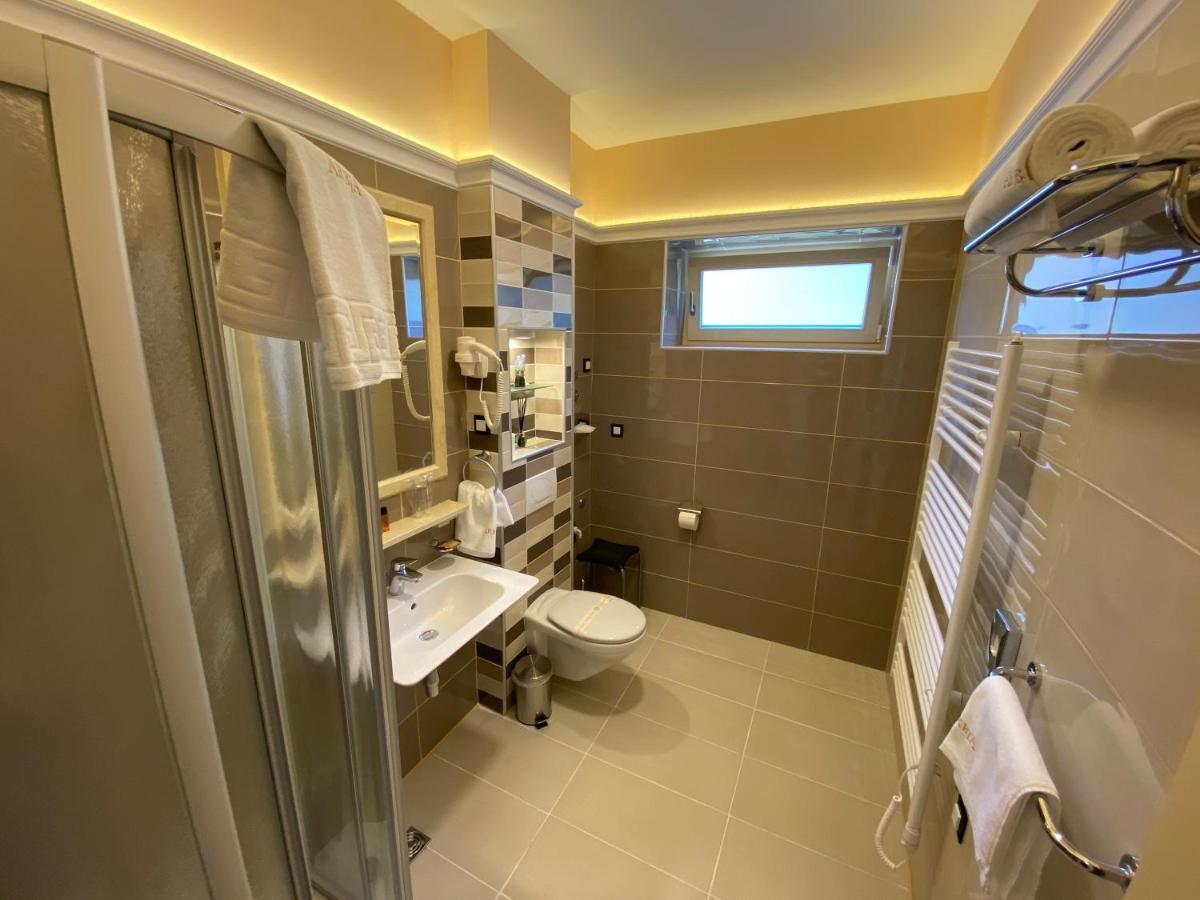 Villas Arbia - Magdalena By The Beach Banjol Luaran gambar