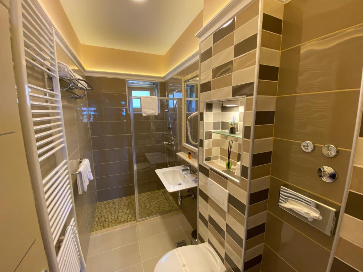 Villas Arbia - Magdalena By The Beach Banjol Luaran gambar