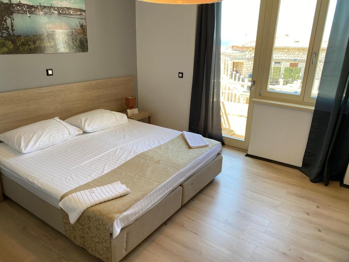 Villas Arbia - Magdalena By The Beach Banjol Luaran gambar