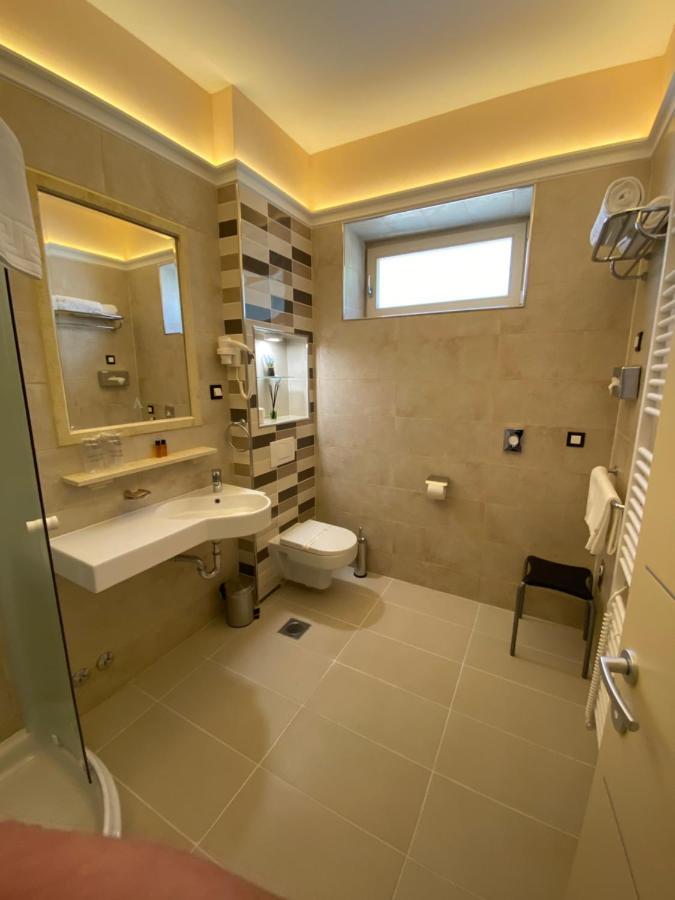 Villas Arbia - Magdalena By The Beach Banjol Luaran gambar